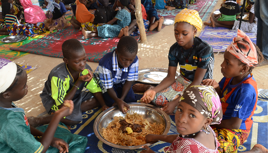 Elon Musk is willing to END World Hunger with $US6 billion.